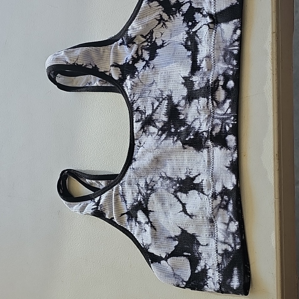 Womens used tie dye sports bra. No Boundaries